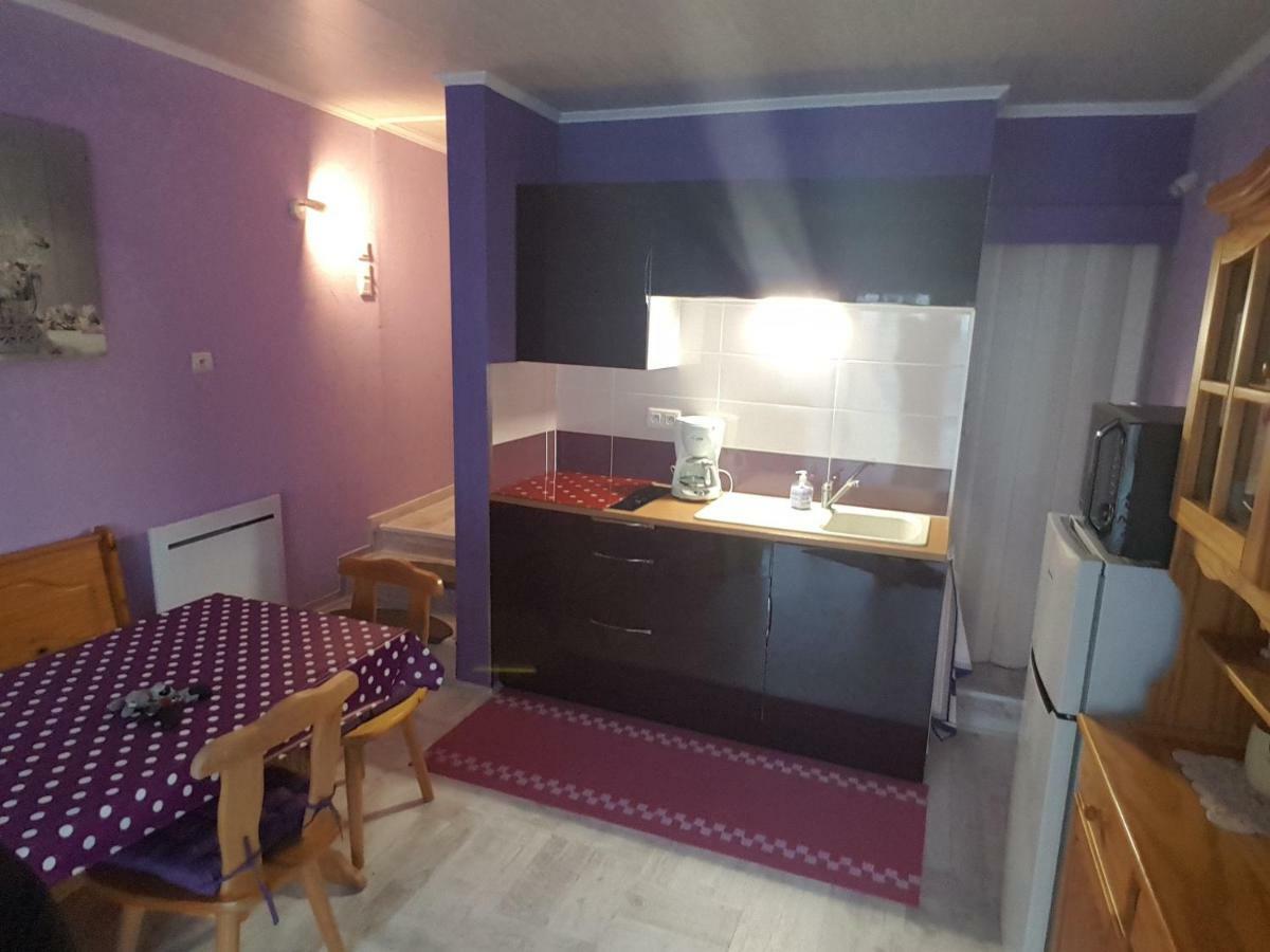 La Belle Endormie - Appartement A Fenetrange Luaran gambar